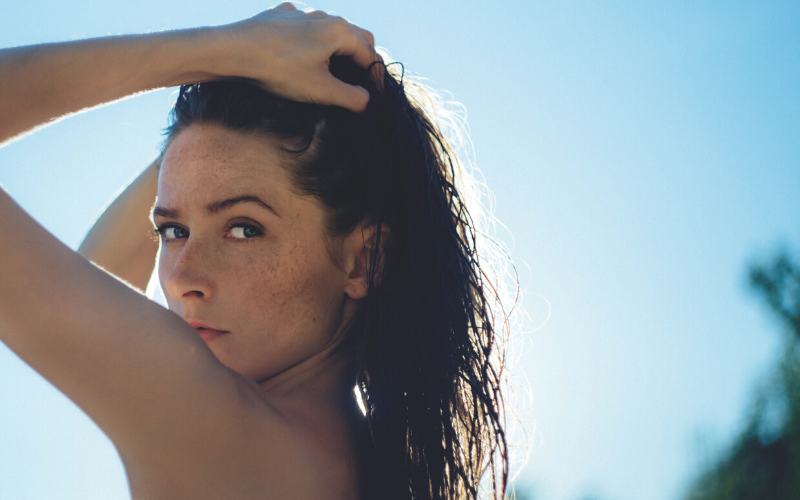 How To Be Irresistible To Men – 21 Tried & Tested Tips To Be Irresistible To Your Man